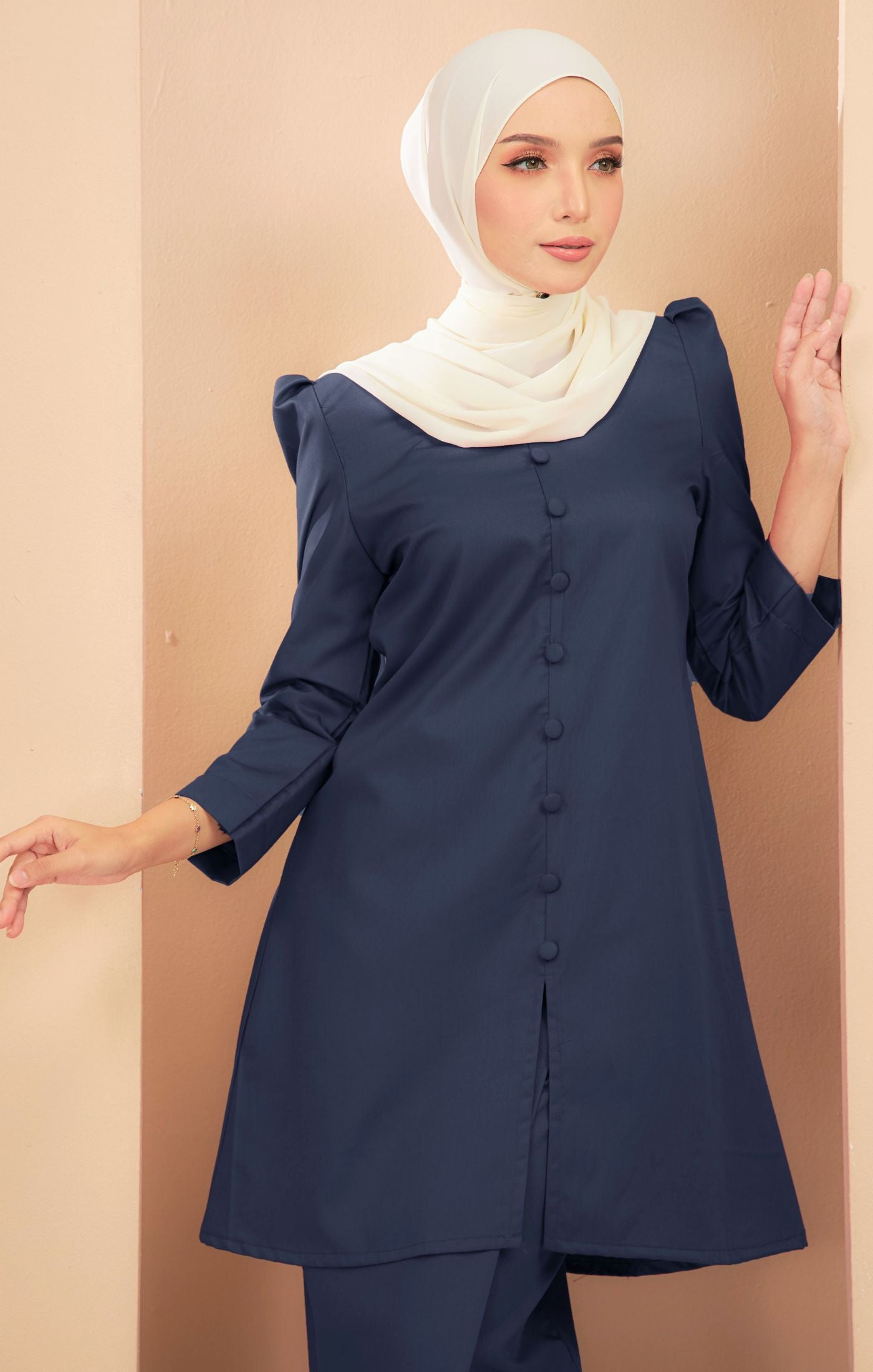 DELISA 2.0 KURUNG RIAU PLAIN | NAVY BLUE