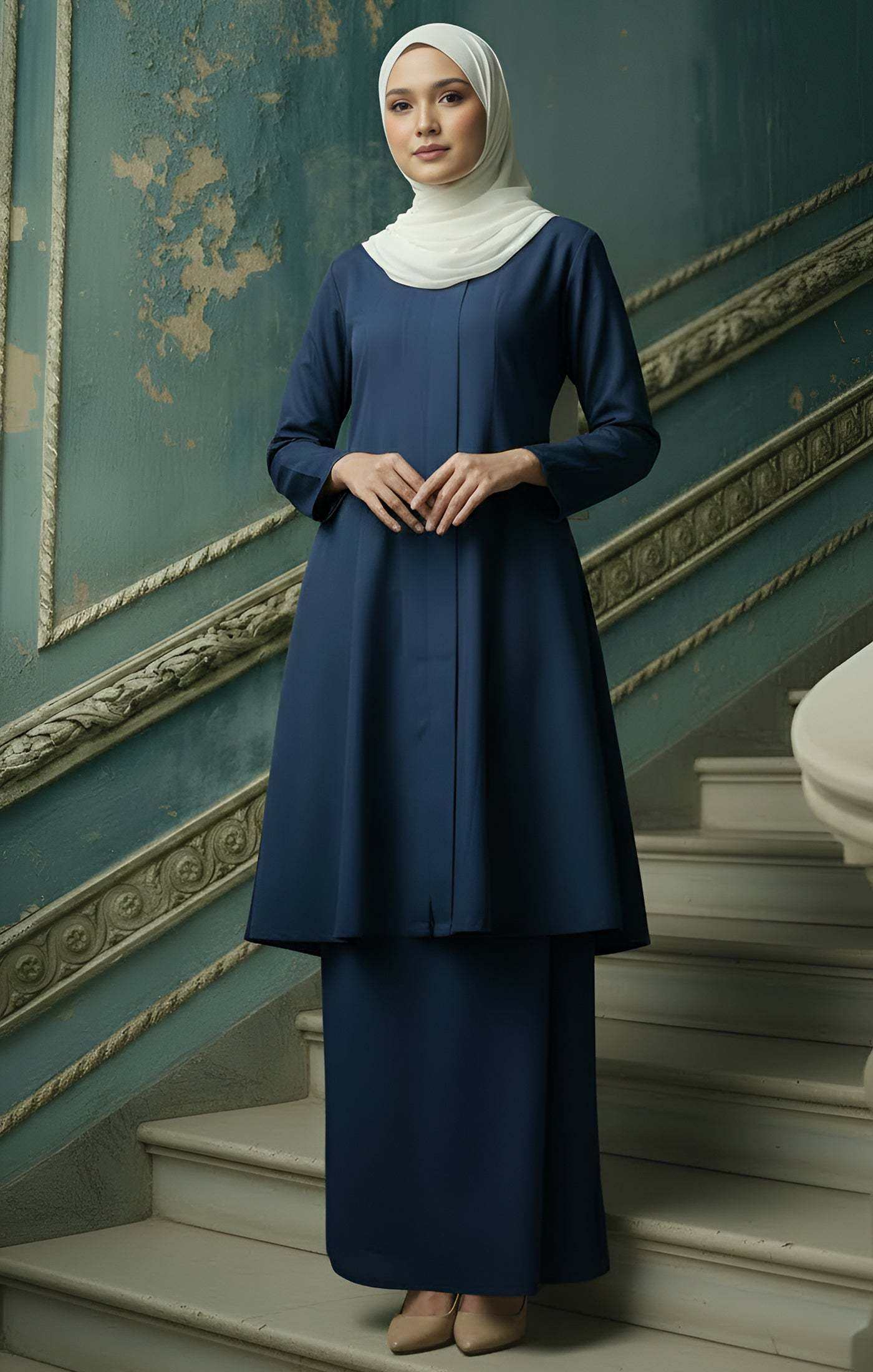 LUNA KEBARUNG KLASIK | NAVY BLUE