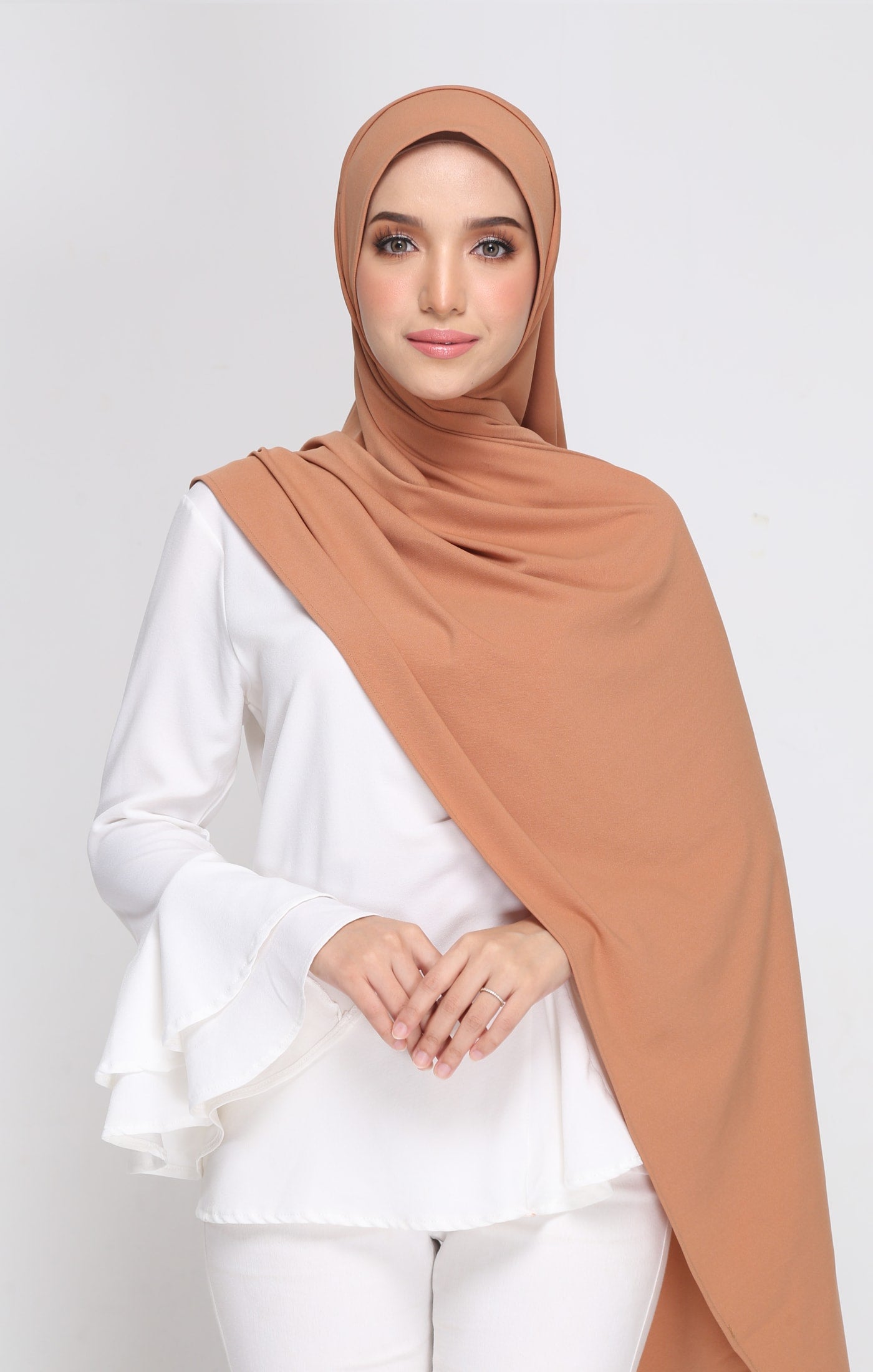 Slit Instant Shawl | Latte Brown