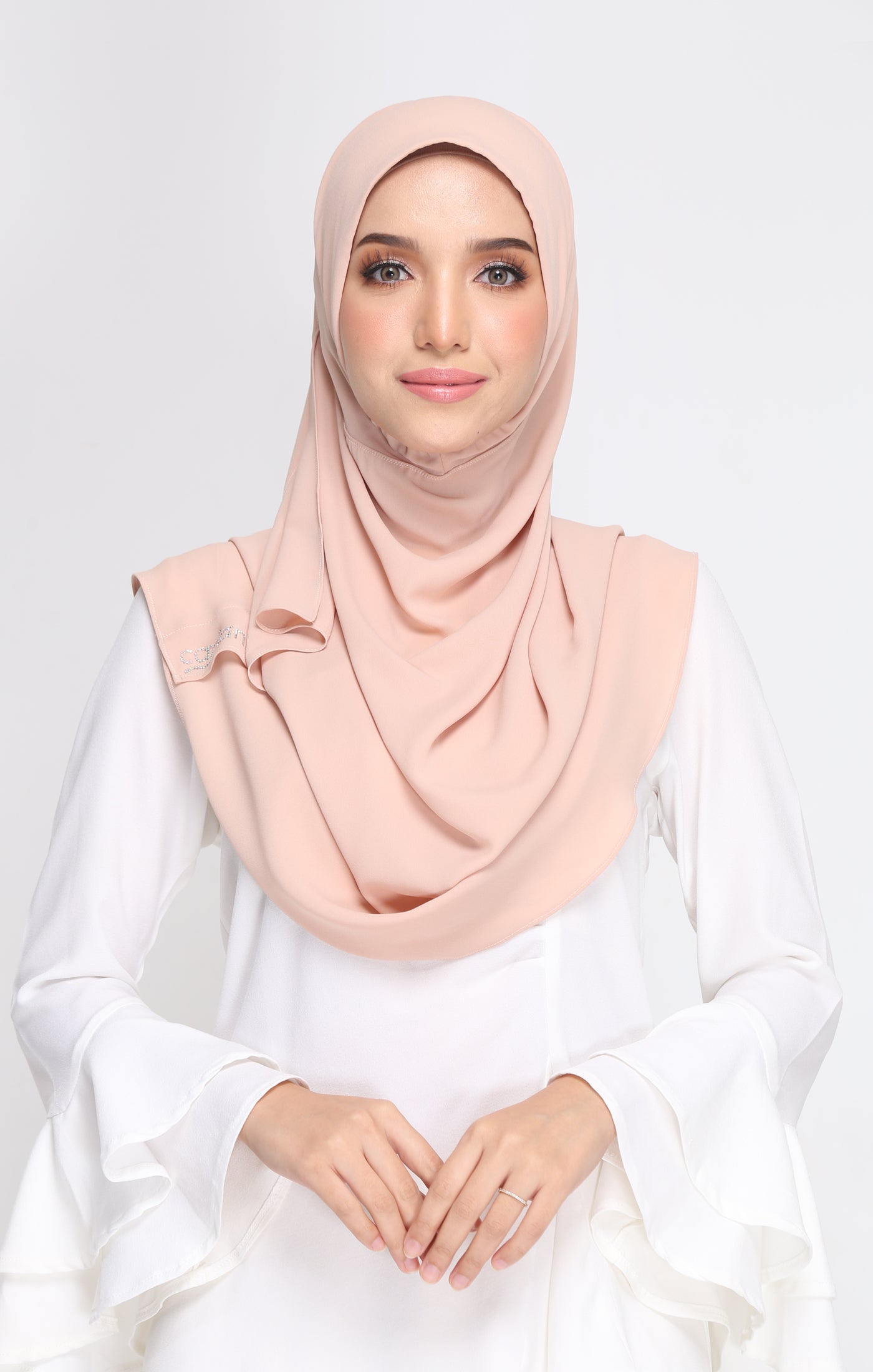 Mia Instant Sarung | Peach