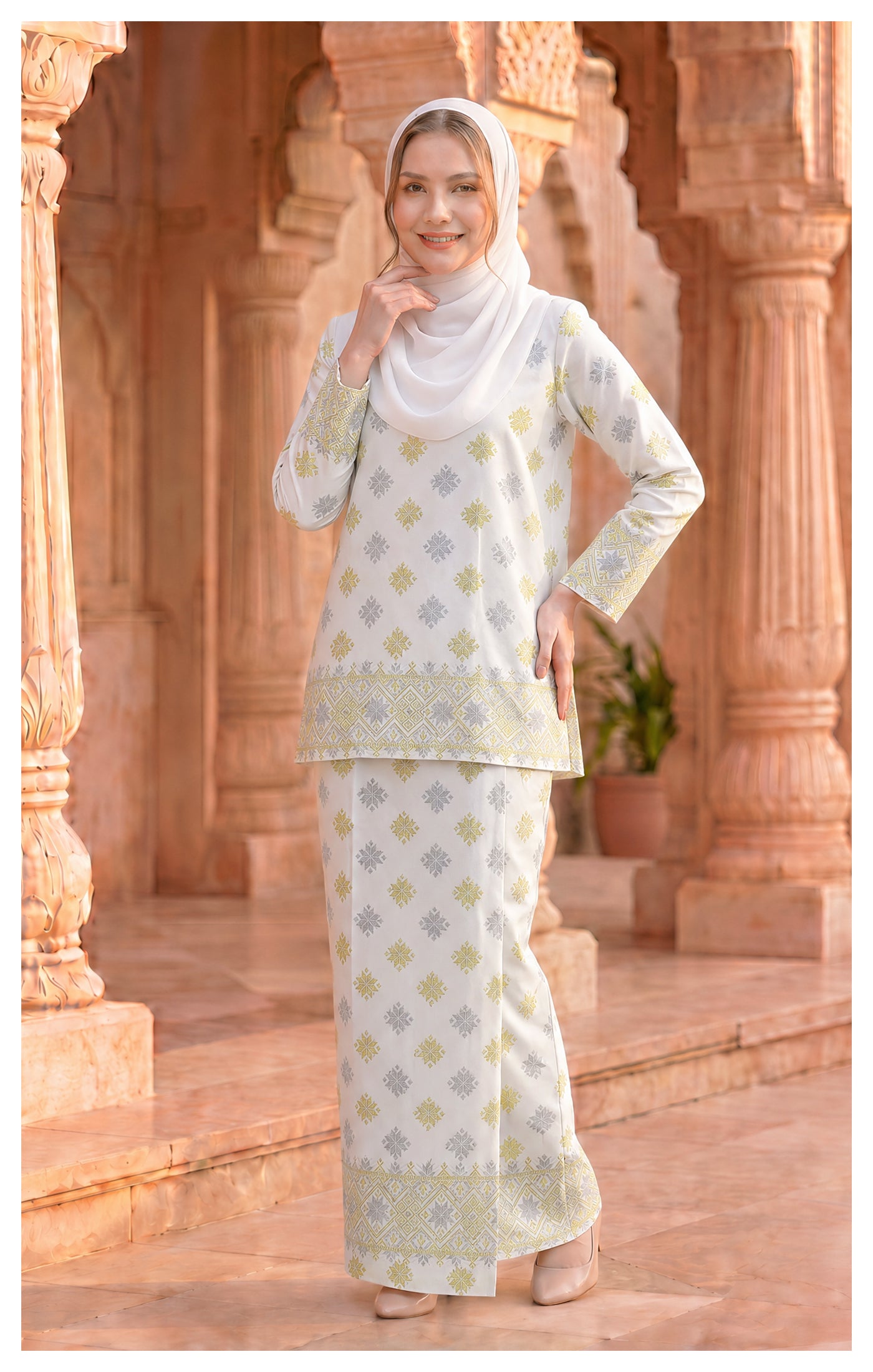 TIARA KURUNG KEDAH | PEARL WHITE